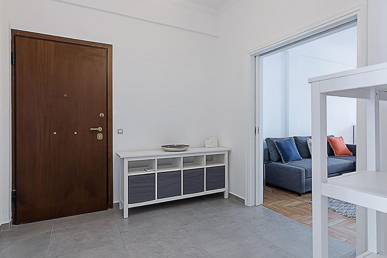 אתונה Spacious Two Bedroom Apartment In Central Location מראה חיצוני תמונה